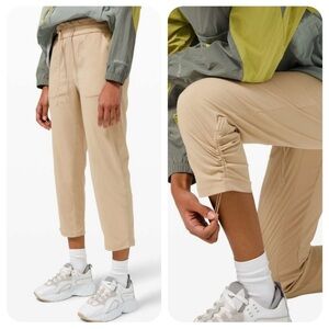 Lululemon Beyond the Studio Crop Trench 4 Khaki Oatmeal Gym Travel Outdoor Hike